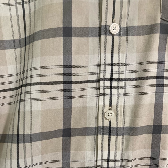 Men’s button down shirt - Picture 2 of 6